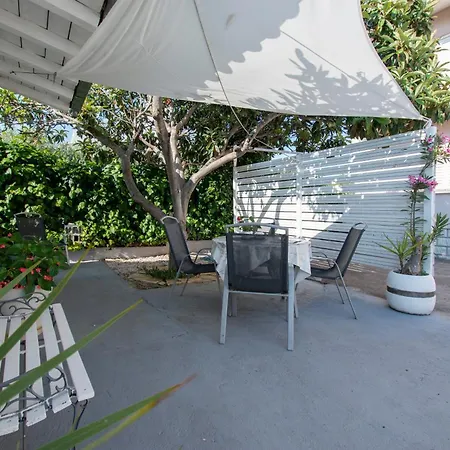 Family Friendly House With A Swimming Pool Brodarica, - 24117 Šibenik