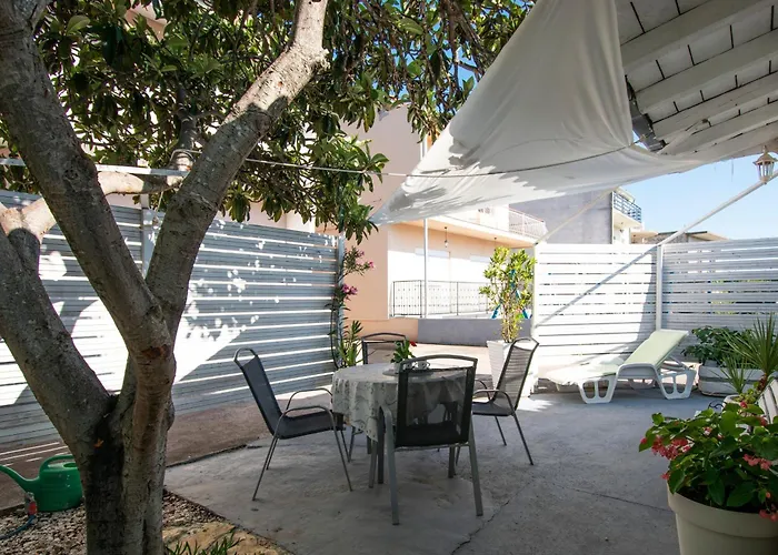 Family Friendly House With A Swimming Pool Brodarica, - 24117 Šibenik